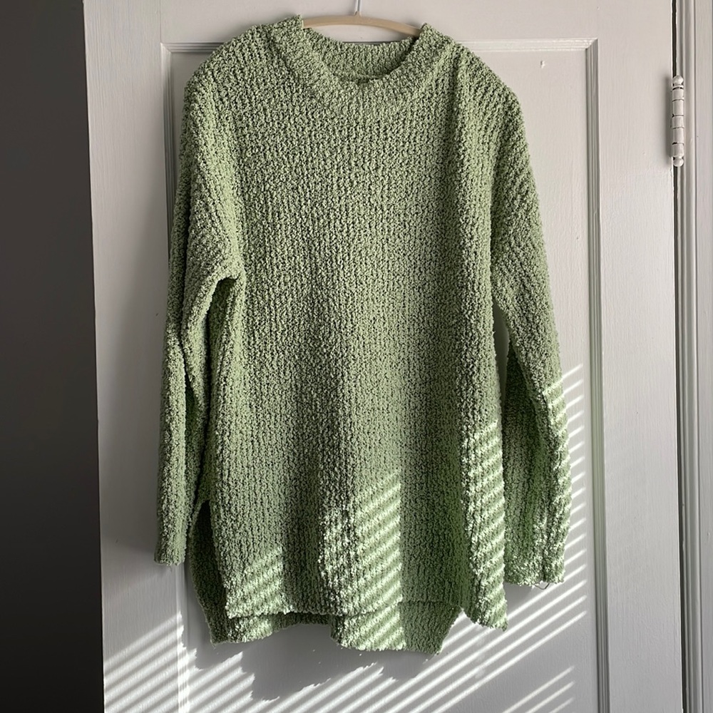 Fuzzy greens sweater